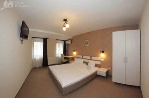 Pension Cleopatra Târgu-Mureş Екстериор снимка