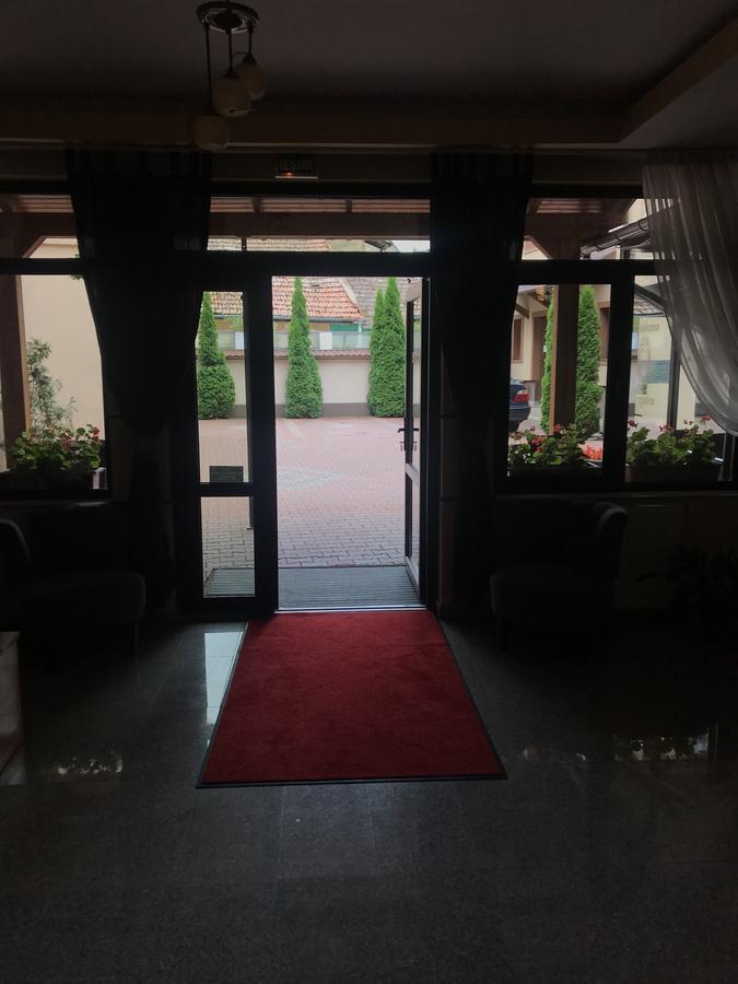 Pension Cleopatra Târgu-Mureş Екстериор снимка